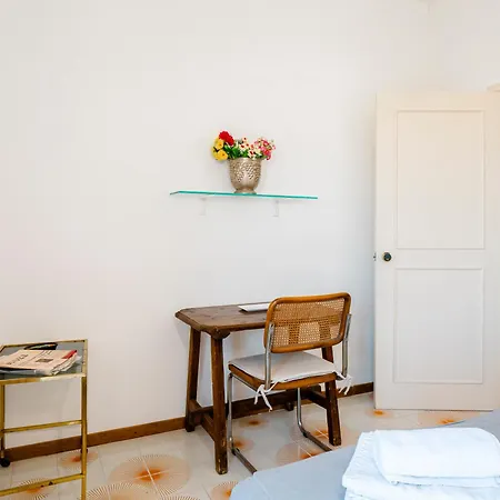 Apartment Margari Bright With Parking Otranto