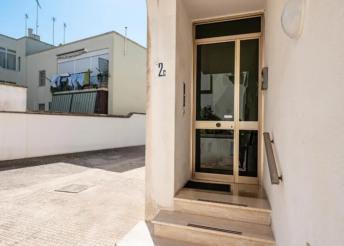 Margari Bright With Parking Apartamento